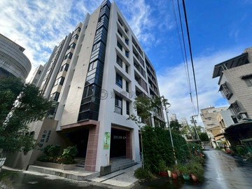 礁溪仁愛映巷溫泉三房坡平車位高樓視野美宅｜宜蘭縣礁溪鄉成功路