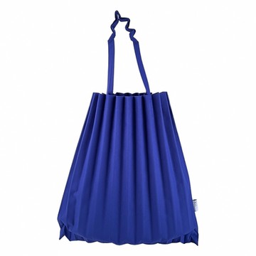 ISSEY MIYAKE BAOBAO- Me 系列皺褶旅行手樹幹包(寶藍色)