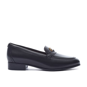 Clarks 摩登經典-Routee25 Penny 女款真皮飾釦樂福鞋(黑色) CLF84911D