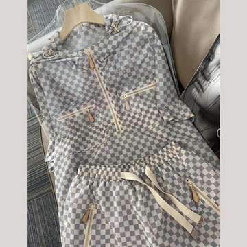 運動防曬套裝女夏歐貨灰色格子連帽上衣小個子工裝闊腿短褲兩件套