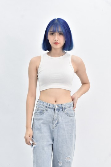 (S) 【里唯私服】manchiachia修身短版質感無袖白色上衣