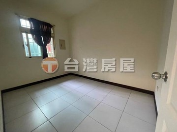 水湳經貿商圈住五建地+平房｜台中市北屯區中清路二段