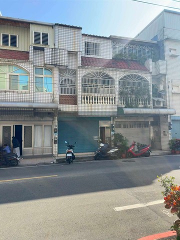 平鎮大潤發美透天店面-可做生意(可停三車位）｜桃園市平鎮區南京路