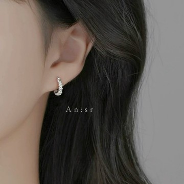 An:Sr—「雛菊🌼花花耳環」925銀針 扣式耳環 耳飾 飾品 A0083