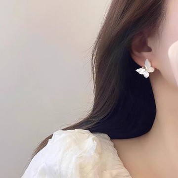 925銀針時尚輕奢貝母蝴蝶耳釘女精致簡約養耳洞耳環高級感耳飾品