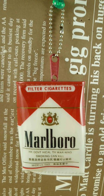 【震撼精品百貨】Morlboro 方形零錢包-紅白色 震撼日式精品百貨