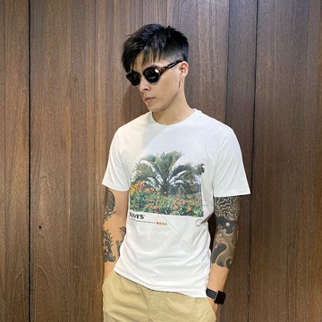 美國百分百【全新真品】Levi's 短袖 棉質 T恤 休閒 上衣 風景圖 logo T-shirt 白色 CF16