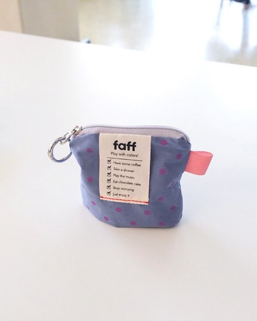 faff Pouch mini 點點紫