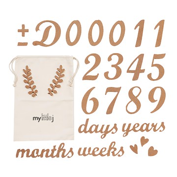 My Little J 木製數字拍照道具組 Set 專為孩子生日、紀念日設計的小物  棕色  1組