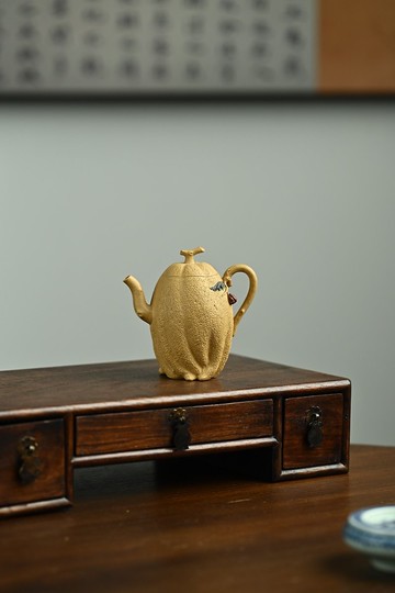 佛手 手工  容量150cc段泥壺型小巧雅緻將佛手果自然形態巧妙變