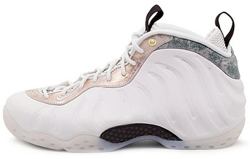 WMNS AIR FOAMPOSITE ONE SUMMIT WHITE