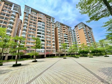 健安新城高樓四房附車位 ➡️ 房地產找Ｑ桑｜台北市松山區三民路