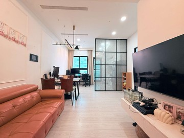 三鐵共構|雙衛浴*輕屋齡小豪邸附車位｜高雄市左營區重平路