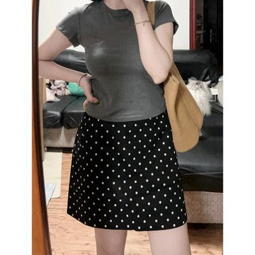 黑色波點西裝短裙女夏季薄款大碼胖mm遮肚顯瘦梨型身材a字半身裙