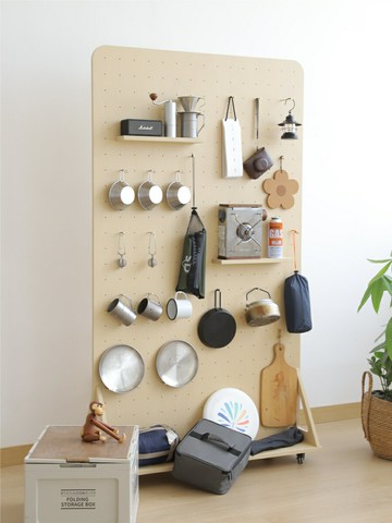 優樂悅~洞洞板滑輪屏風小木良品隔斷收納架立式可移動露營裝備落地置物架 洞洞板屏風 屏風