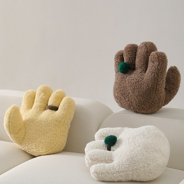 『百貨屋二號』新品Marry Me異形手掌抱枕含芯創意感家居靠墊趣味柔軟沙發抱枕