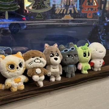 臺灣出貨💥BOYNEXTDOOR毛絨玩偶掛件 門童周邊同人鑰匙扣公仔ins風包包掛飾