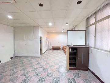 中豐路旁面寬透天｜桃園市平鎮區中豐路山頂段