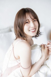  内田真礼   内田真礼 1st photobook「まあやドキ」 送料無料