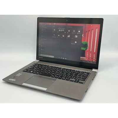 TOSHIBA dynabook R63/P 最新Windows11搭載 【Officeソフトなし