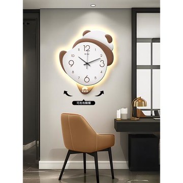 2025新款七仔熊貓鐘表免打孔客廳創意時鐘壁燈靜音餐廳背景墻掛鐘