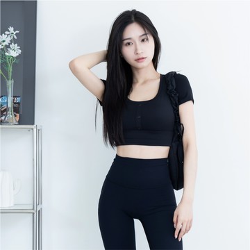 HOT HONEY 🔥U領假釦短袖🔥 中強度運動內衣 瑜珈上衣 跑步 健身 包覆性佳 親膚 現貨
