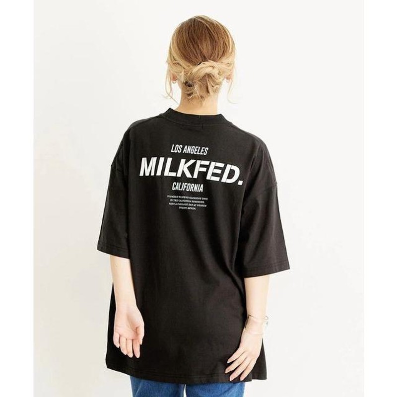 ミルクフェド MILKFED. WIDE S/S TEE SLANTED STENCIL ワイド Ｔシャツ