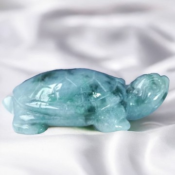 【吉祥‧長壽】飄綠花翡翠烏龜擺飾 | 天然緬甸玉翡翠A貨 | 送禮