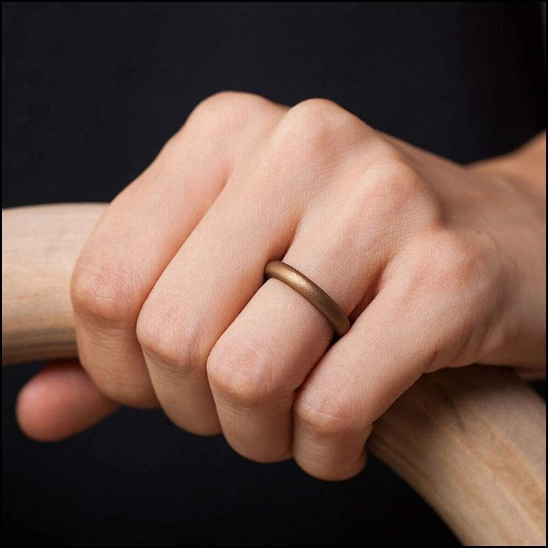 幅2.5mmx厚さ1.8mm 重ね付け可能 幅狭め シリコン製 結婚指輪