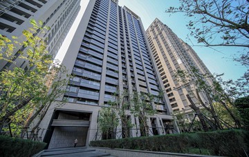 獨!美術館質感建案★太普。美術君臨★三房平車｜高雄市鼓山區美術南三路