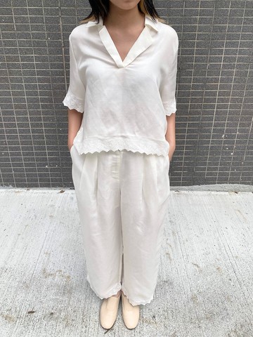 下擺蕾絲活褶褲