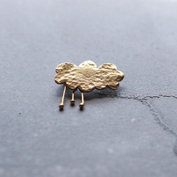 從大雲飄下的雨 | 胸針 | B035