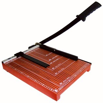 【文具通】文具通 B4號裁紙機406x304mm NO.303 L5090024【領券滿額再折千12/31止】