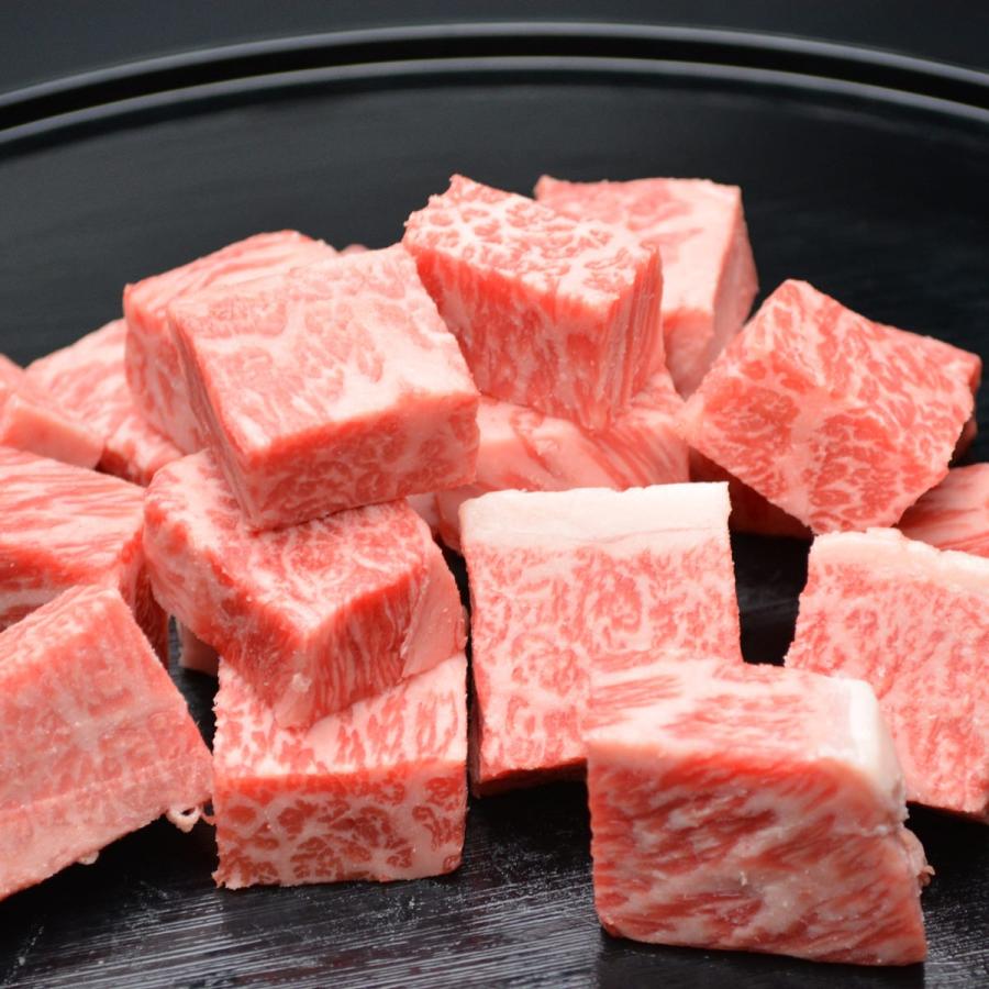 松阪牛 サイコロステーキ サーロイン 200g 牛肉 ステーキ 高級 グルメ 産地直送 和牛 焼肉 バーベキュー 三重県 松阪まるよし
