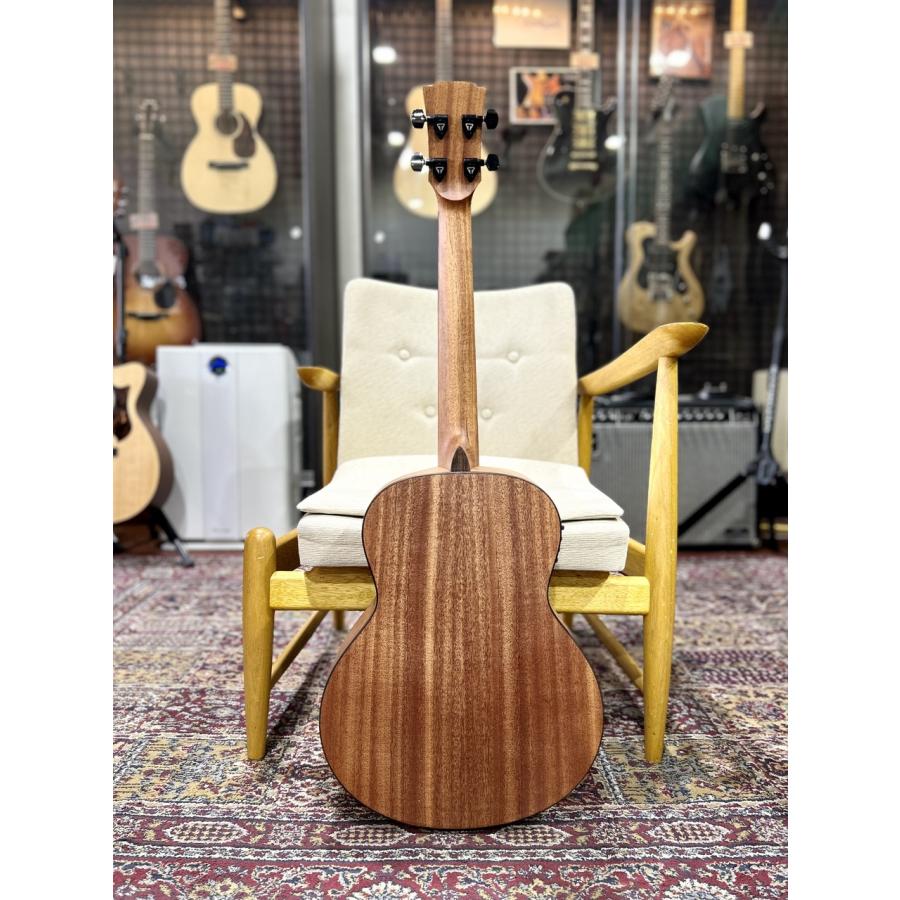 Traveler Guitar   Redlands Concert Bass Mahogany   アコースティックベース   アコベ   コンパクトサイズ   トラベラーギター   SP店在庫品