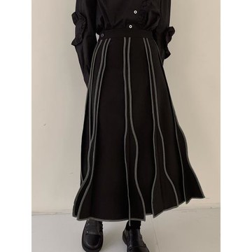 陸與山嶼2025原創設計感半身裙山本暗黑拼接長裙不規則黑色波浪裙