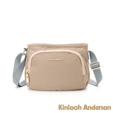 【金安德森】 Emery  拉鍊前袋斜側包-奶茶