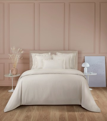 Yves Delorme Triomphe Nacre Super King Duvet Cover