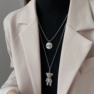 秋冬小熊吊墜裝飾項鏈女2021年新款毛衣鏈ins嘻哈雙層衛衣鏈配飾