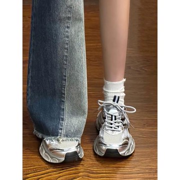 2024新款銀色瑪速主義網紅春款運動老爹鞋女炸街超火厚底女款