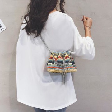 時尚洋氣編織手提小包包女夏鏈條水桶包高級感小眾設計單肩斜挎包