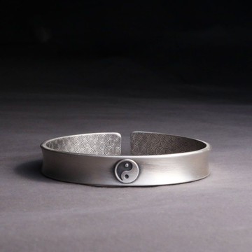 結緣品小物🙏🏻道家手環 護身手環 避邪化煞 新款手鐲男女士陰陽魚道家太極八卦國潮個性複古開口祥雲小衆刻字