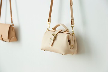 【客订版】新款小号口金包