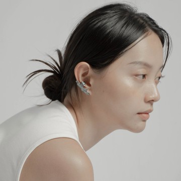 浪 Waves  I 【潮】長型耳骨扣 - 純銀染黑