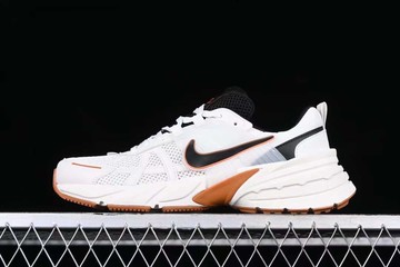 V2K Runtekk 3XL 跑步鞋