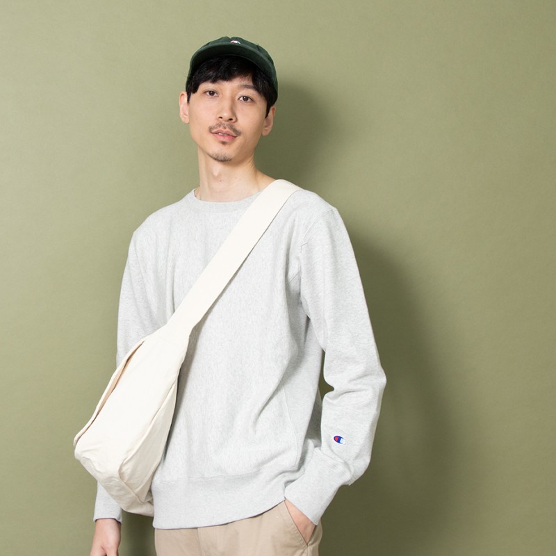 Champion Reverse Weave クルーネックスウェットシャツ