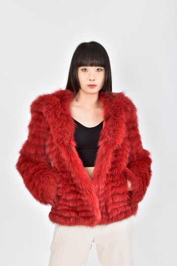 狐狸毛紅色罩衫