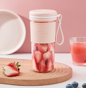 榨汁機家用多功能小型便攜式果汁杯迷你全電動隨身炸水果汁機【摩可美家】