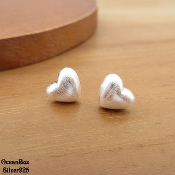 ☆§海洋盒子§☆可愛時尚拉絲愛心S999足銀純銀耳環 OB1447 貼耳耳環