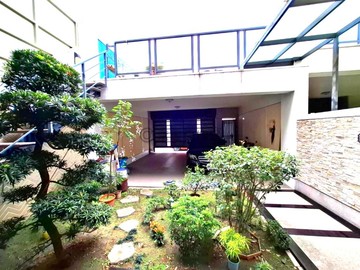 可停4台車面寬空中花園3大套房夢幻別墅｜高雄市小港區高坪十一路